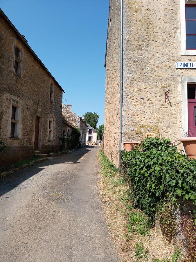 Апартаменты La Longere Epineu-le-Chevreuil Экстерьер фото